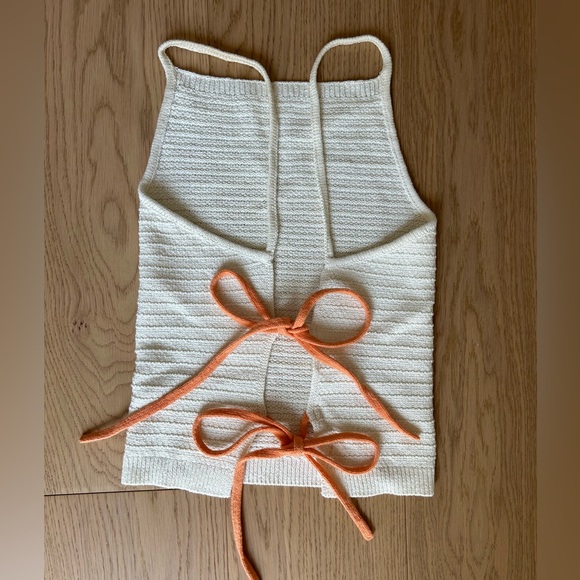 Wilfred Phair Cream Knit high neck tank with open back detail - Picture 5 of 8